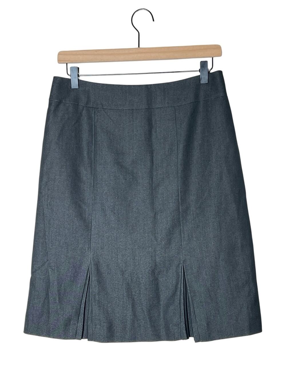 Tahari Classic Charcoal Gray Pleated Front A Line Skirt size 8 B120